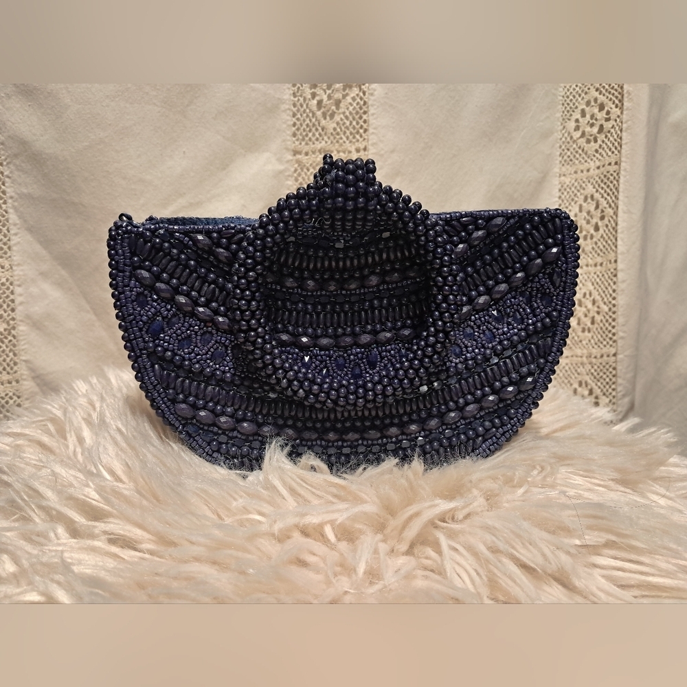 Sol And Mer Hand Beaded Clutch NWT - Picture 7 of 9